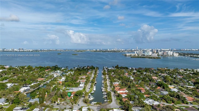 property view of water with a view of city