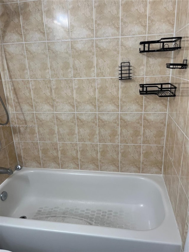 7985 NW 8th St Unit 110A, Miami, FL 33126 - full bathroom with a shower and a bathtub