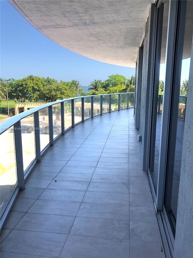 488 NE 18th St Unit 215, Miami, FL 33132 - view of balcony