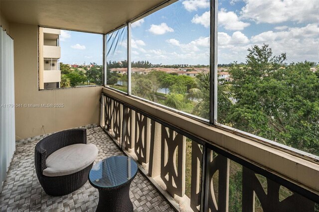 800 NE 195th St Unit 518, Miami, FL 33179 - view of balcony
