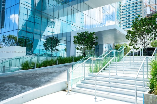 700 NE 26th Ter Unit Th-403, Miami, FL 33137 - view of home's community with stairway