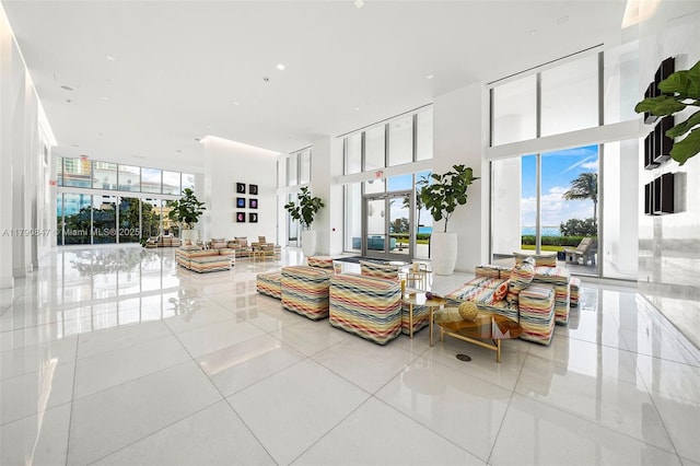 700 NE 26th Ter Unit Th-403, Miami, FL 33137 - common area featuring a towering ceiling