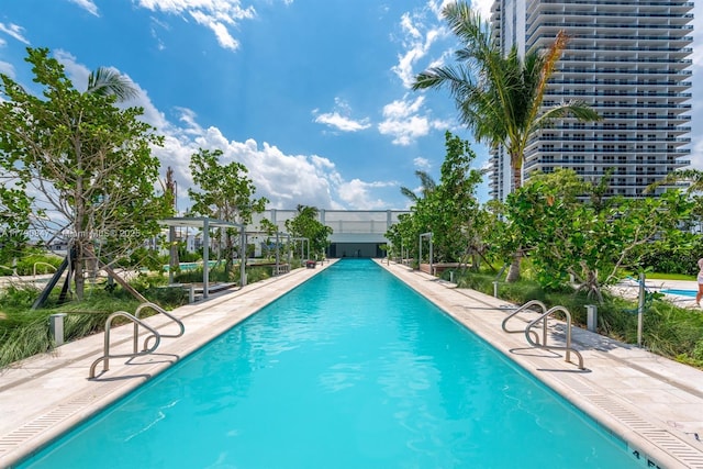 700 NE 26th Ter Unit Th-403, Miami, FL 33137 - view of community pool