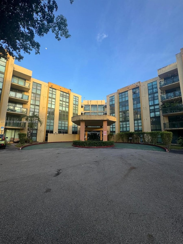 11750 SW 18th St Unit 406-1, Miami, FL 33175 - view of apartment building / complex