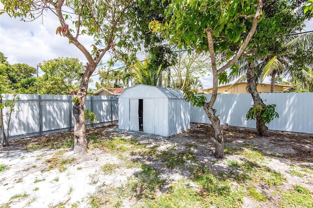 1710 E 6th Ave, Hialeah, FL 33010 - view of shed featuring a fenced backyard