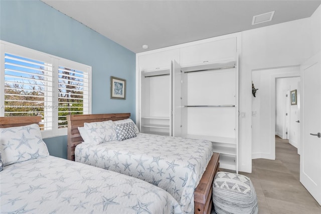 16 N Channel Dr, Key Largo, FL 33037 - bedroom featuring a closet