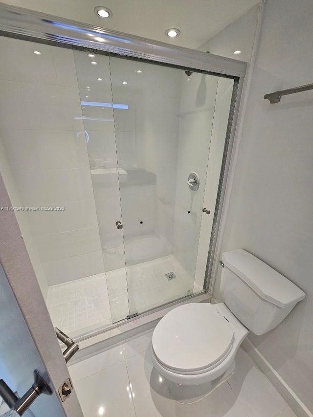 18051 Biscayne Blvd Unit 1704, Aventura, FL 33160 - full bath featuring toilet, a stall shower, and recessed lighting