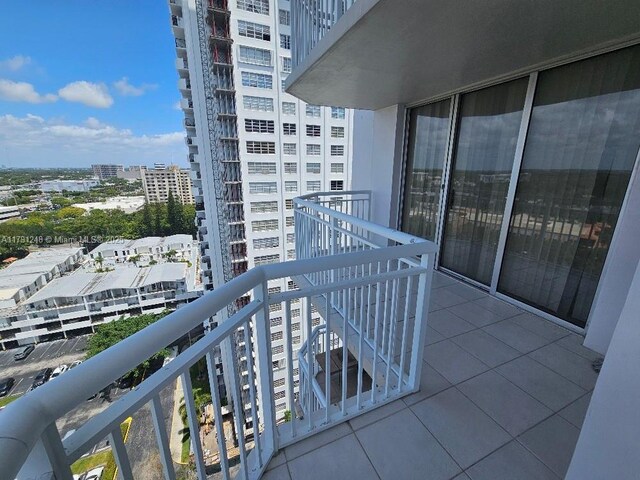 18051 Biscayne Blvd Unit 1704, Aventura, FL 33160 - balcony with a city view