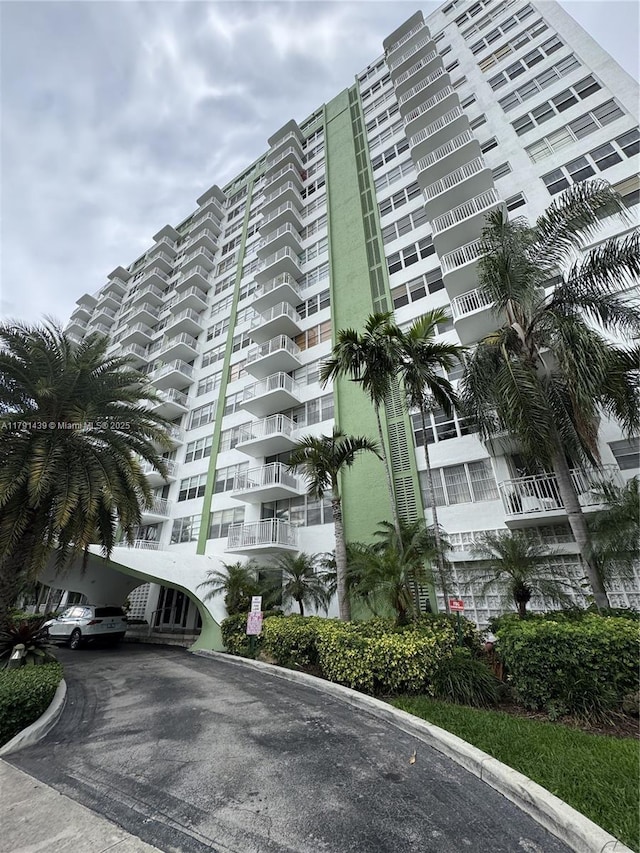 2150 Sans Souci Blvd Unit B611, North Miami, FL 33180 - view of building exterior