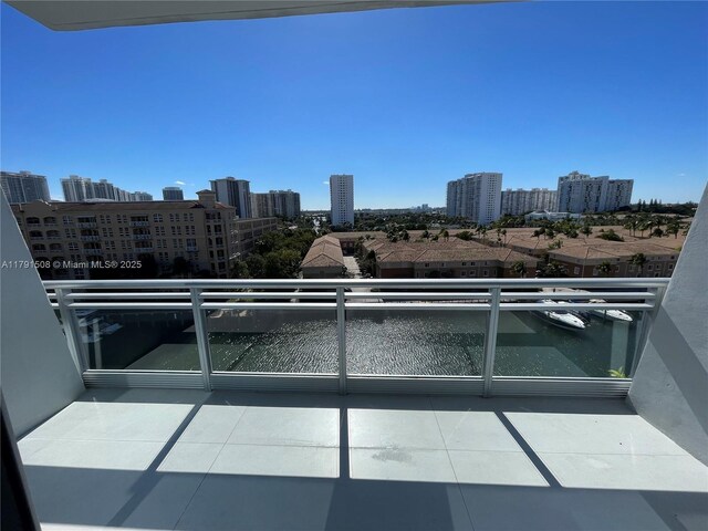 2950 NE 188th St Unit 507, Aventura, FL 33180 - photo 8