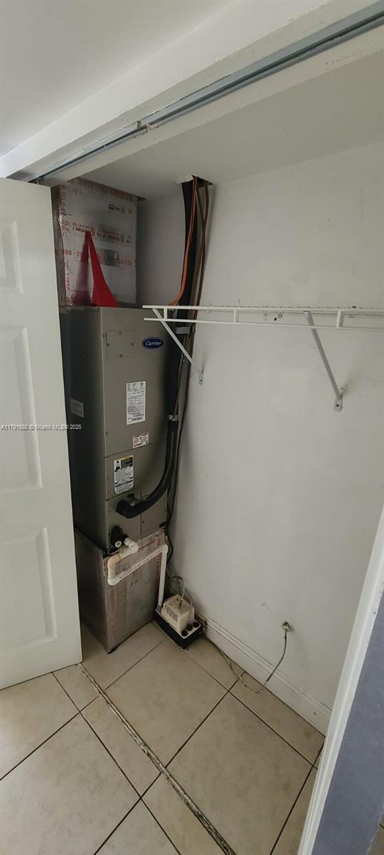 15231 SW 80th St Unit 209, Miami, FL 33193 - view of utility room