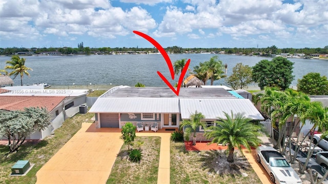 17501 NW 85th Ave, Hialeah, FL 33015 - view from above of property with a nearby body of water