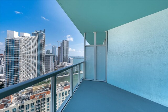 1900 N Bayshore Dr Unit 2816, Miami, FL 33132 - balcony featuring a skyline view