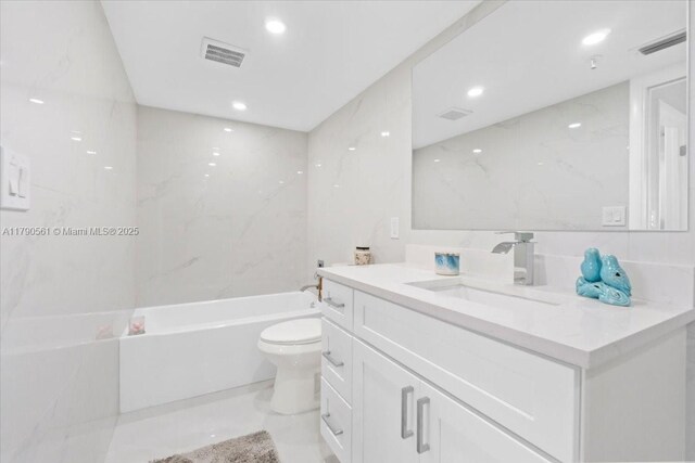 7153 Promenade Dr Unit 302, Boca Raton, FL 33433 - bathroom with vanity and recessed lighting