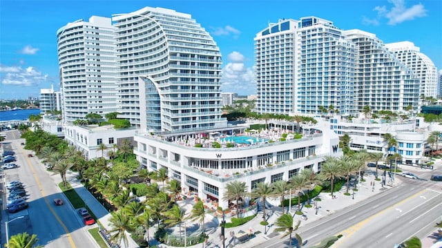 view of building exterior featuring a city view