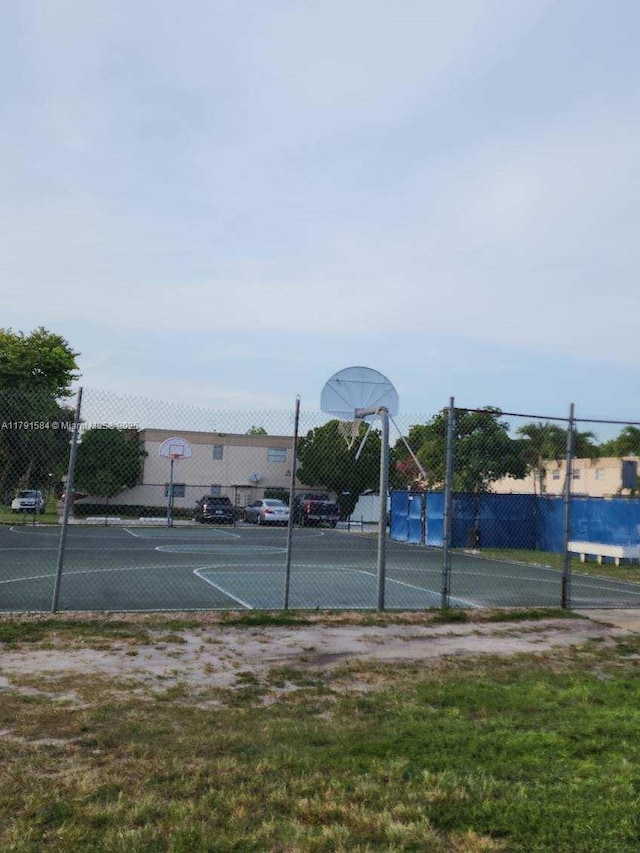 8091 NW 12th St Unit H, Margate, FL 33063 - view of sport court featuring community basketball court