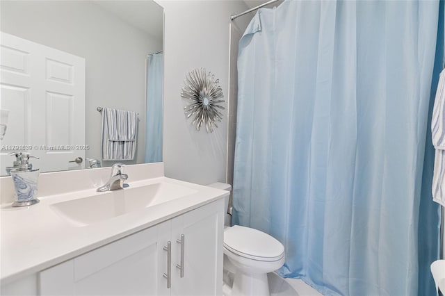 3289 W 106th Ter, Hialeah, FL 33018 - full bath with vanity, toilet, and a shower with shower curtain