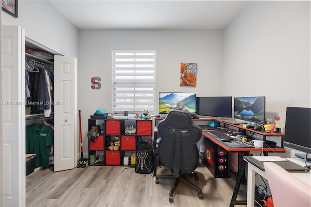 3289 W 106th Ter, Hialeah, FL 33018 - office area featuring wood finished floors