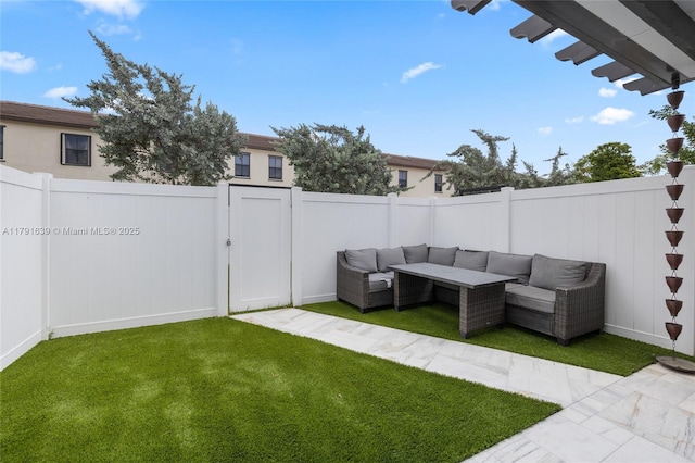 3289 W 106th Ter, Hialeah, FL 33018 - view of yard featuring a gate, an outdoor hangout area, and a fenced backyard