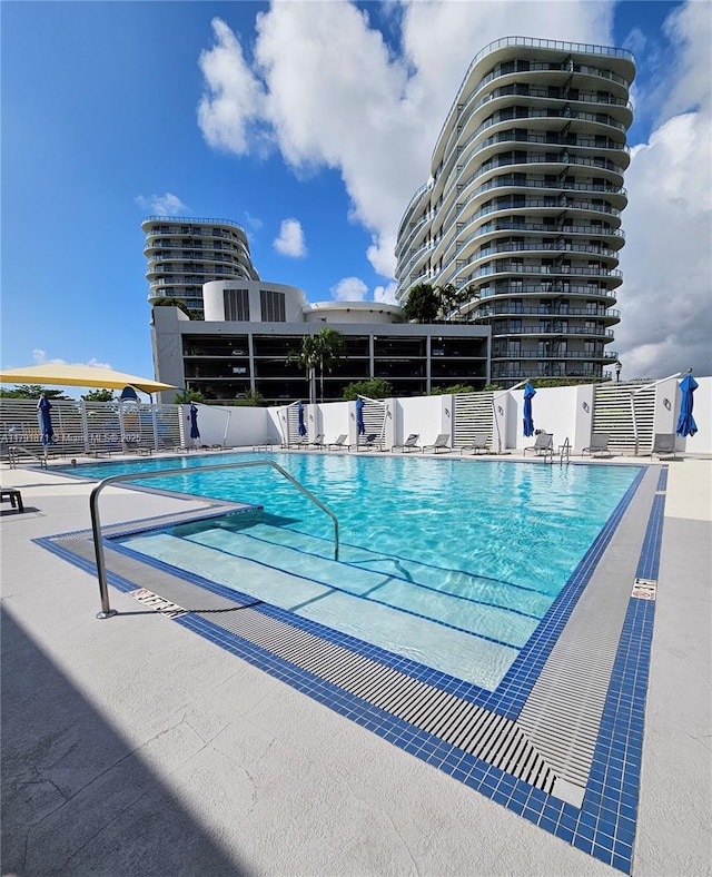 15051 Royal Oaks Ln Unit 2202, North Miami, FL 33181 - community pool with fence