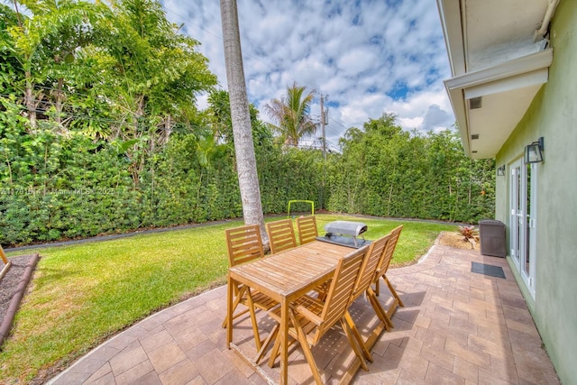 view of patio / terrace with outdoor dining area