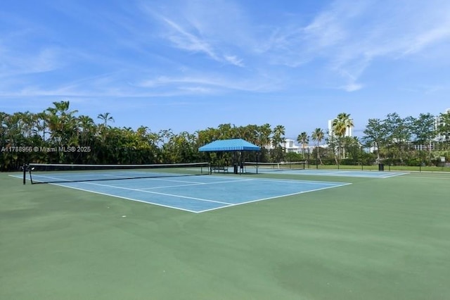 2500 Parkview Dr Unit 1816, Hallandale Beach, FL 33009 - view of sport court