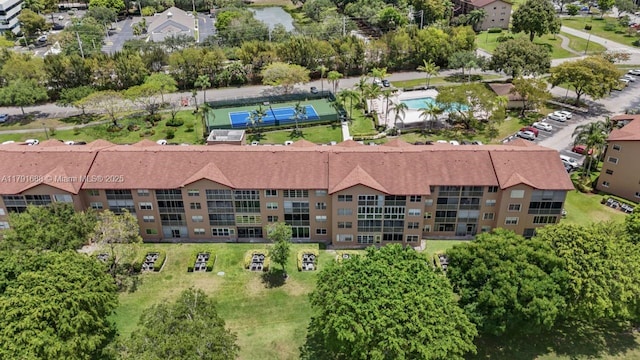300 SW 130th Ter Unit 203B, Pembroke Pines, FL 33027 - view of property location with a pool