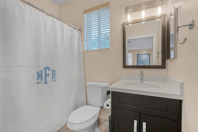 943 Golden Cane Dr, Weston, FL 33327 - full bathroom featuring vanity, toilet, and a shower with curtain