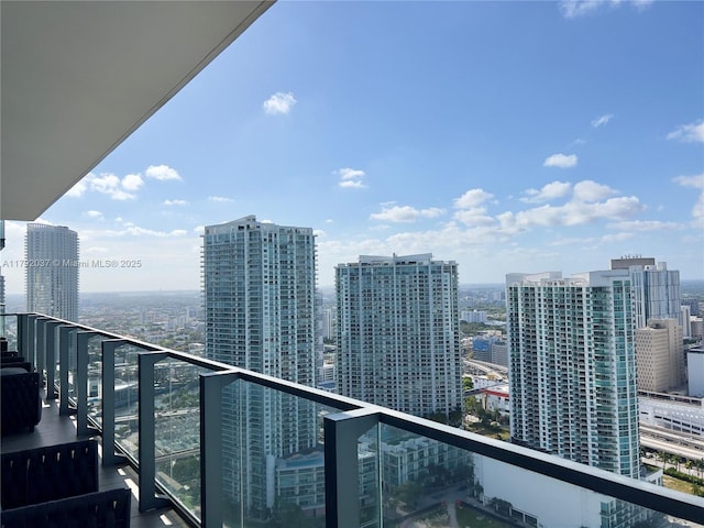 68 SE 6th St Unit 3611, Miami, FL 33131 - balcony with a city view