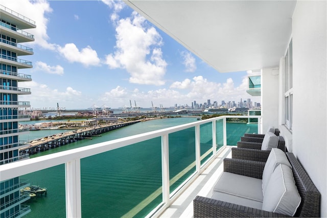 650 W Ave Unit 2102, Miami Beach, FL 33139 - balcony featuring a skyline view and a water view