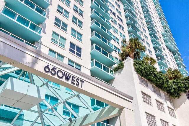 650 W Ave Unit 2102, Miami Beach, FL 33139 - view of apartment building / complex