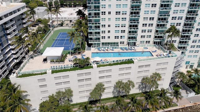 650 W Ave Unit 2102, Miami Beach, FL 33139 - drone / aerial view of a pool area and apartment complex / building