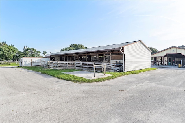 5000 S University Dr, Davie, FL 33328 - view of horse barn