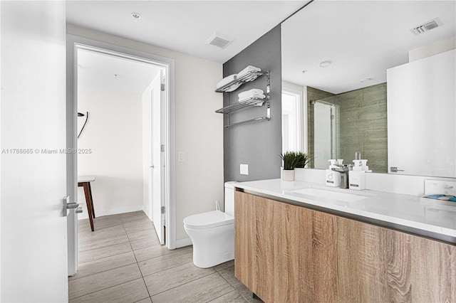 3900 Biscayne Blvd Unit S-920, Miami, FL 33137 - full bath with vanity, toilet, and an enclosed shower