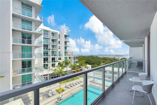 3900 Biscayne Blvd Unit S-920, Miami, FL 33137 - balcony with view of pool