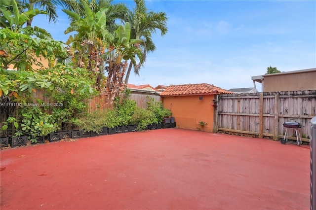 1131 SW 104th Ct, Miami, FL 33174 - view of patio featuring a fenced backyard
