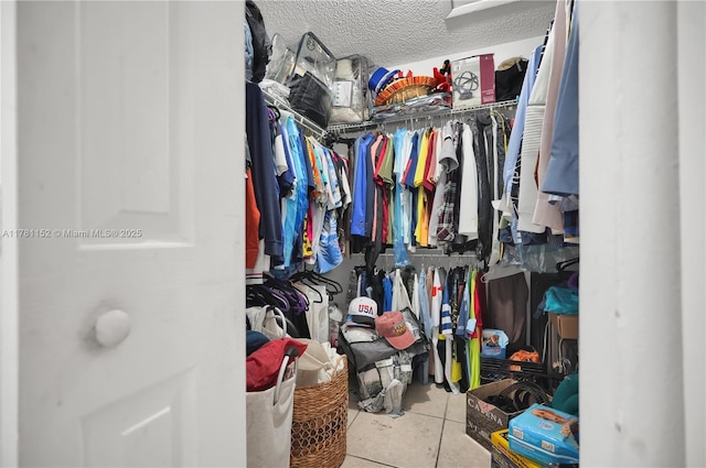 1131 SW 104th Ct, Miami, FL 33174 - spacious closet featuring tile patterned flooring