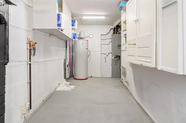 1025 Hunting Lodge Dr, Miami Springs, FL 33166 - utilities featuring water heater