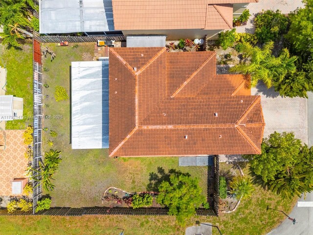 19404 NW 79th Ct, Hialeah, FL 33015 - aerial view of property and surrounding area