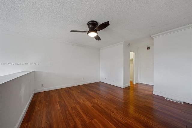 17911 NW 68th Ave Unit P208, Hialeah, FL 33015 - unfurnished room featuring visible vents, wood finished floors, ceiling fan, and a textured ceiling