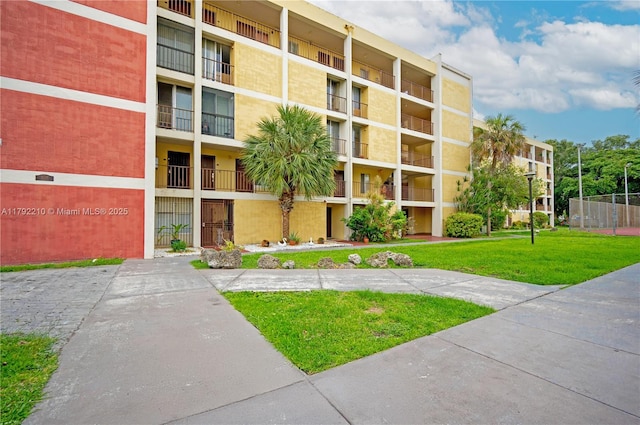 9210 Fontainebleau Blvd Unit 505, Miami, FL 33172 - view of apartment building / complex