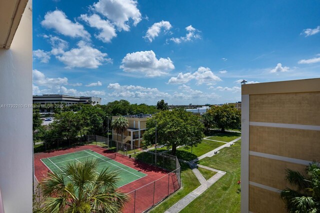 9210 Fontainebleau Blvd Unit 505, Miami, FL 33172 - view of tennis court