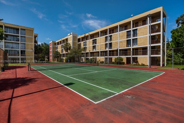 9210 Fontainebleau Blvd Unit 505, Miami, FL 33172 - view of tennis court