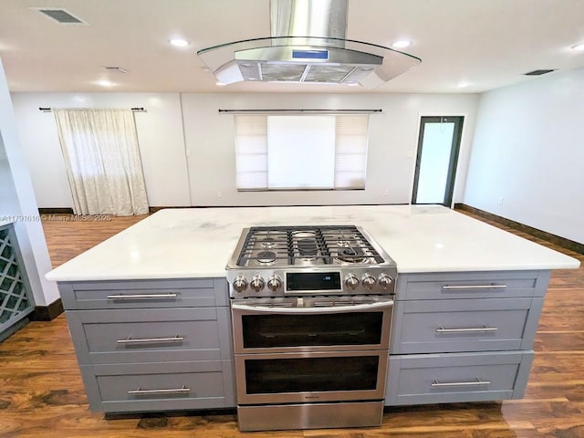 7431 SW 135th Ave, Miami, FL 33183 - kitchen featuring light countertops, gray cabinets, visible vents, and range with two ovens