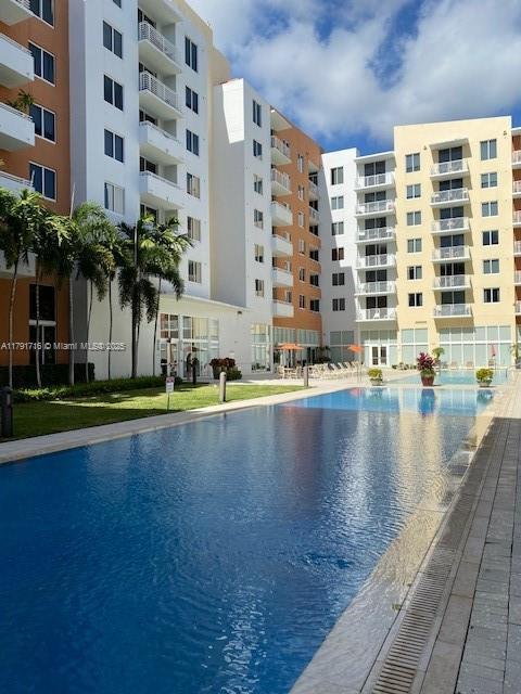 2775 NE 187th St Unit 311, Aventura, FL 33180 - view of pool