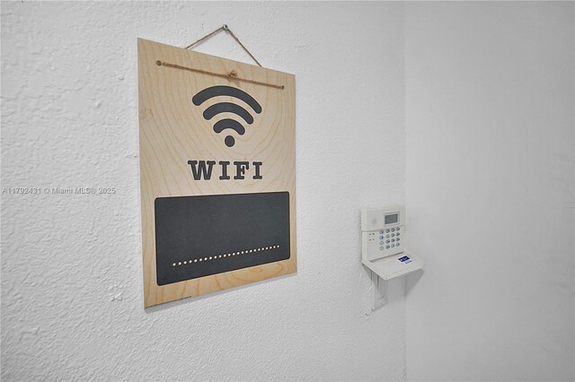room details with a textured wall