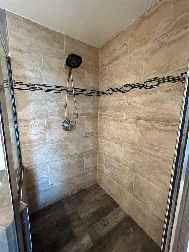 3029 NE 188th St Unit 905, Aventura, FL 33180 - bathroom featuring tiled shower