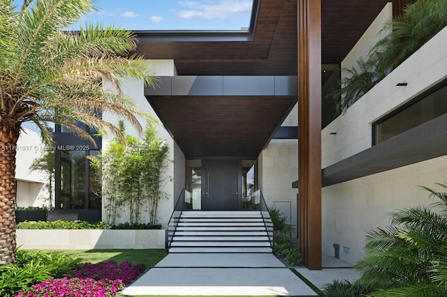 11404 N Bayshore Dr, North Miami, FL 33181 - view of doorway to property