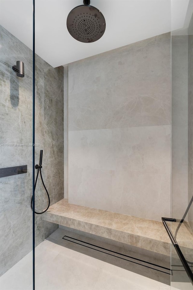 11404 N Bayshore Dr, North Miami, FL 33181 - bathroom with a tile shower