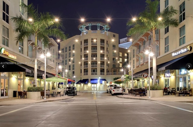 7280 SW 90th St Unit 703, Miami, FL 33156 - view of property at twilight